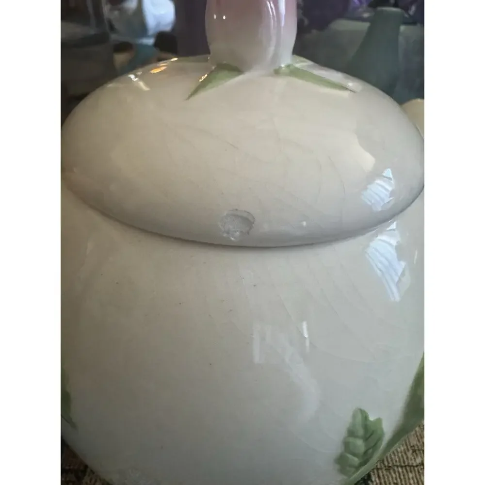 Teleflora 3D Soft Pink Rose Pattern Teapot Branch Handle 1980’s Flaws